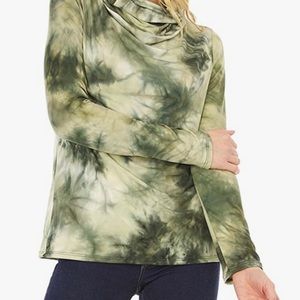 Inner Beauty Womens Long Sleeve Shirt w/ Face Covering Attached